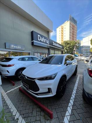 BYD TAN ELÉTRICO AWD